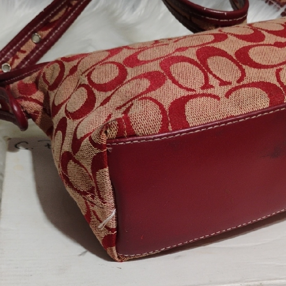 ON HOLD! SALE! RARE! Coach Vintage Signature Red/Tan Shoulder Bag Made In USA - Picture 8 of 12